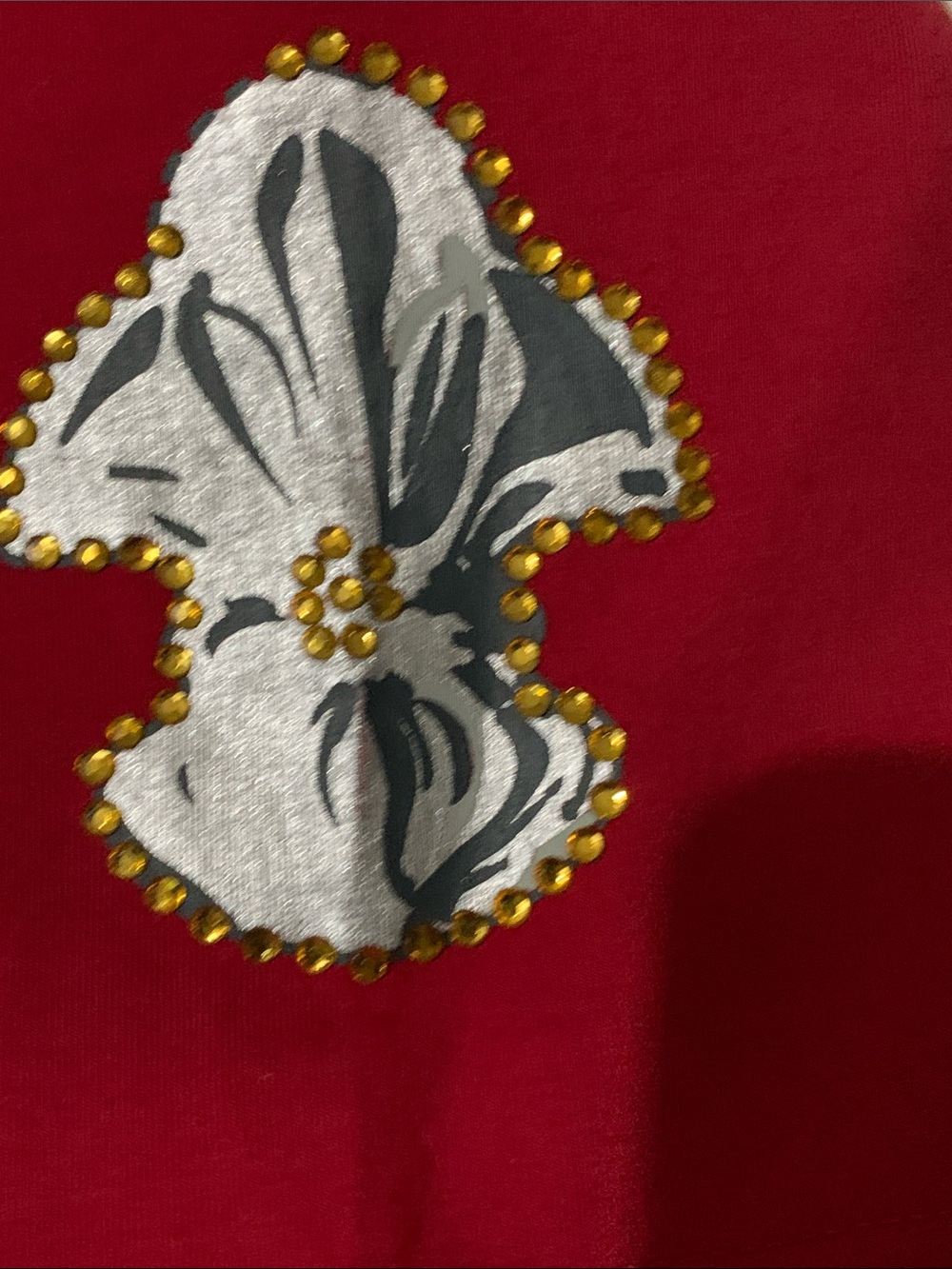Makobi Red Crewneck Tee - Picture 4 of 8